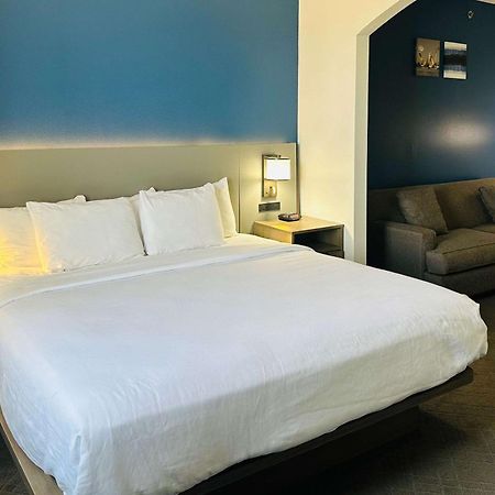 Comfort Inn & Suites Вайлі Екстер'єр фото