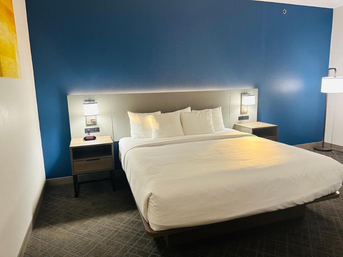 Comfort Inn & Suites Вайлі Екстер'єр фото