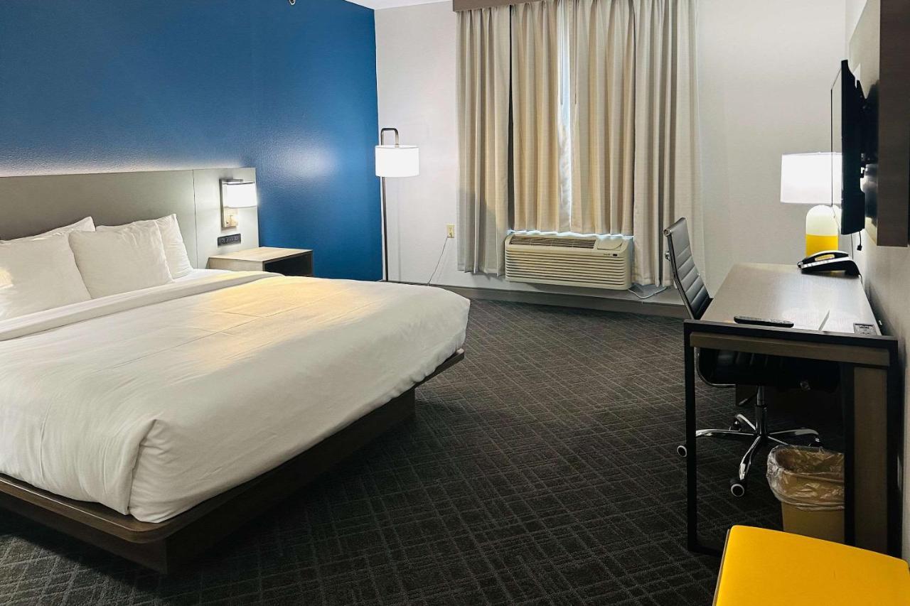 Comfort Inn & Suites Вайлі Екстер'єр фото
