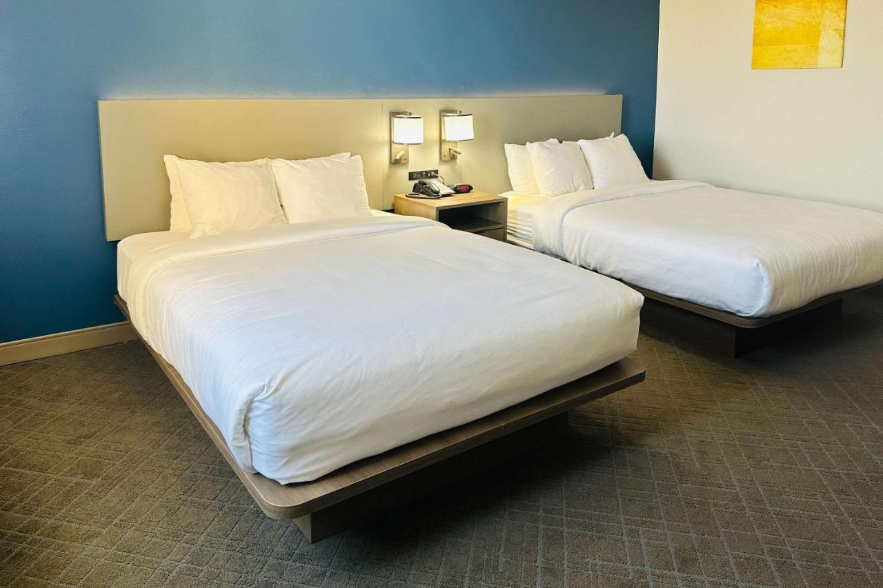 Comfort Inn & Suites Вайлі Екстер'єр фото